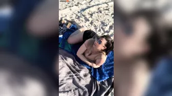 Nine-months Pregnant Woman Discovers Husband Cheating On Her On Beach