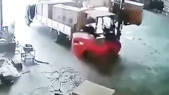 Forklift Driver Fell And Was Run Over While Working