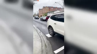 Fight Between Two Ghetto Queens At Gas Station Escalates