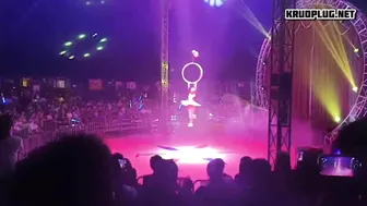 Aerial Acrobat Breaks Arm After Fall