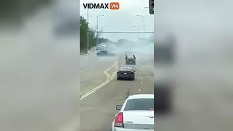 Memphis Thugs Block Traffic To Sell Donuts