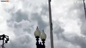 Watch Pro-Hamas Thugs Tear Down American Flag In Washington