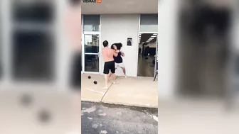 Violent Fight Breaks Out In Front Of Brazilian Jiu-Jitsu School