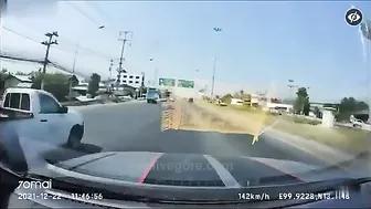 A Truck Hit A Motorcycle At 150 Km/h