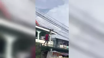 A Worker Accidentally Touched A Cable And Was Electrocuted To Death