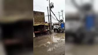 An Electrician Was Electrocuted While Working In The Rain