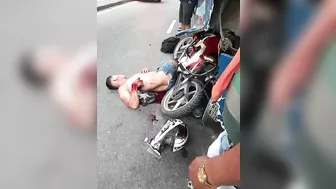 Shirtless Motorcyclist Dies In Car Accident