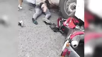 Big Ass Chick Fell Down