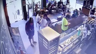 Bodyguard Accidentally Kills His Boss While Protecting Him