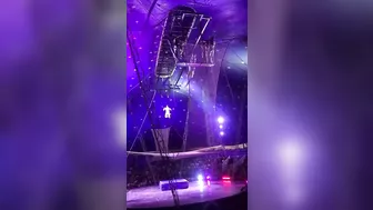 Brazilian Circus Acrobat Breaks Pelvis