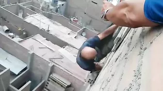 Construction Worker Dies After Falling From Wall