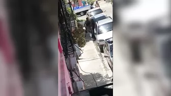 Policeman Accidentally Shoots His Partner During Fight With Criminal