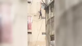 Man Falls From 5th Floor And Dies