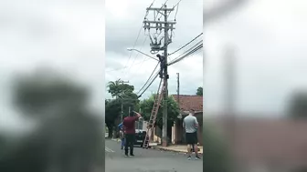 After Failed Attempt, Worker Was Electrocuted In Agony