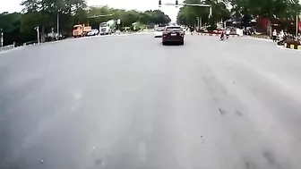 Idiot Got Run Over By Truck