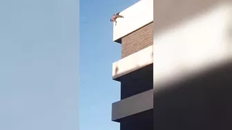 Drunk Man Fell From Building And Died