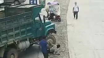 Man's Leg Broken By Unsuspecting Man