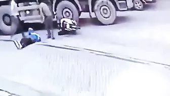 Motorcyclist Suffers Seizure After Collision With Truck