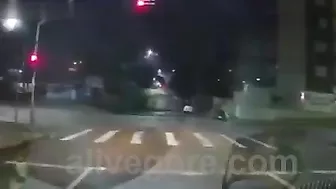 Drunk Cyclist Ran A Red Light And Crashed Into A Toyota Pickup Truck