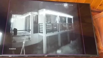 Surveillance Camera Captured The Thief Falling From The Second Floor