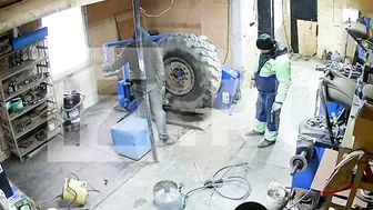 Tire Worker Killed When Truck Wheel Explodes. Russia