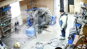 Tire Worker Killed When Truck Wheel Explodes. Russia
