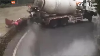 Tokyo Drift Is No Match For This Cement Truck Driver - Video