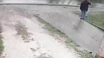 Truck Swerves Into Oncoming Lane, Kills Cyclist
