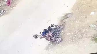 Truck Runs Over Cyclist's Head