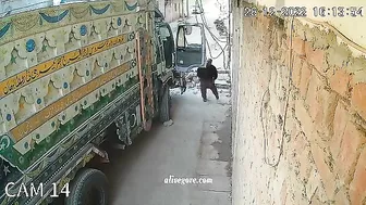 Two Workers Were Crushed To Death By Falling Concrete Blocks