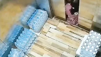 WTF Elevator Accident, God Knows If She Can Survive...