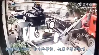 Worker Crushed To Death By Falling Machine