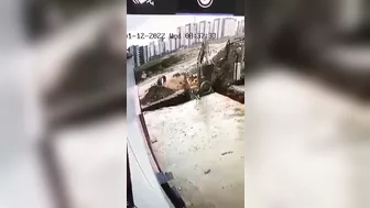Worker Crushed To Death By Overturned Excavator Bucket