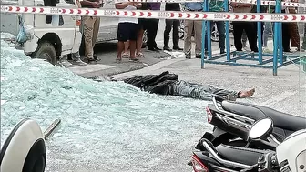 Worker Killed By Huge Piece Of Glass