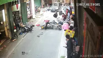 7 People Injured In China After Stepping On Wrong Pedal