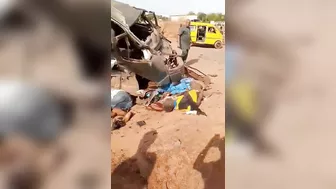 Horrific Truck Accident Leaves Eight Dead