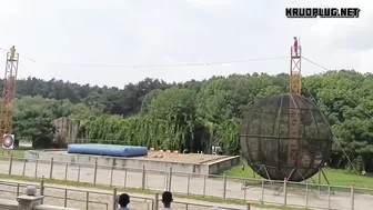 Acrobat Is In Intensive Care After Falling