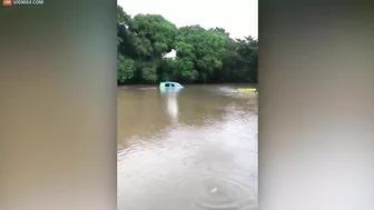 British Backpacker Trapped Underwater In Scooby-Doo Van
