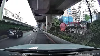 Damn Moped Driver