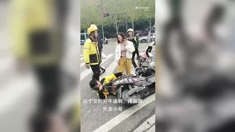 Delivery Man Fucked By Angry Wife After Alleged Accident