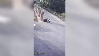 Don't Make Phone Calls Or Ride In A Car