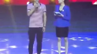 Female Host Fainted During Live Broadcast