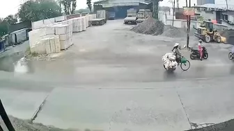 Grandpa's Head Was Crushed By A Truck