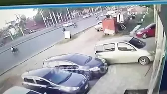 Man Crashes Car Into Glass Window