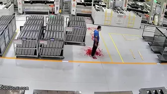 Man Loses Both Arms Due To Work