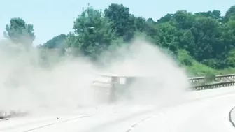 Hero Driver Takes Action After A Crazy Truck Accident