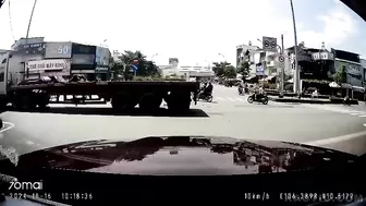 A Moped Driver Died On The Spot In Vietnam