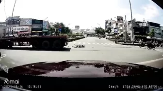 A Moped Driver Died On The Spot In Vietnam