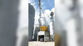 Large Grain Silo Suffers Catastrophic Collapse
