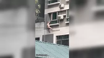 Spiderman Falls Naked From A Building